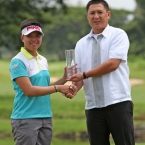 sarah ababa and mr.shin paul chan _gen.manager of sherwoods hills golf.jpg