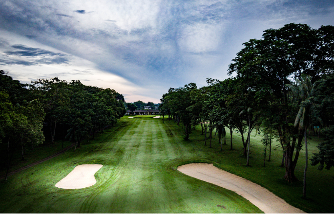 Apo Golf and Country Club