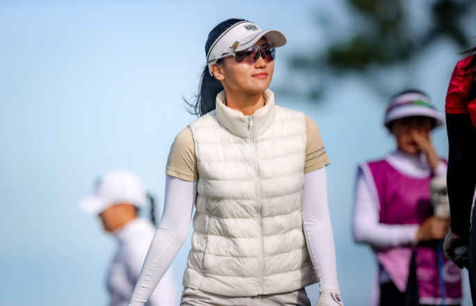 Lee stays low, soars high at ICTSI Pinewoods
