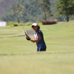 samantha green in hole 6.jpg