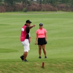 del rosario and her father shows the direction after a jabong in 9